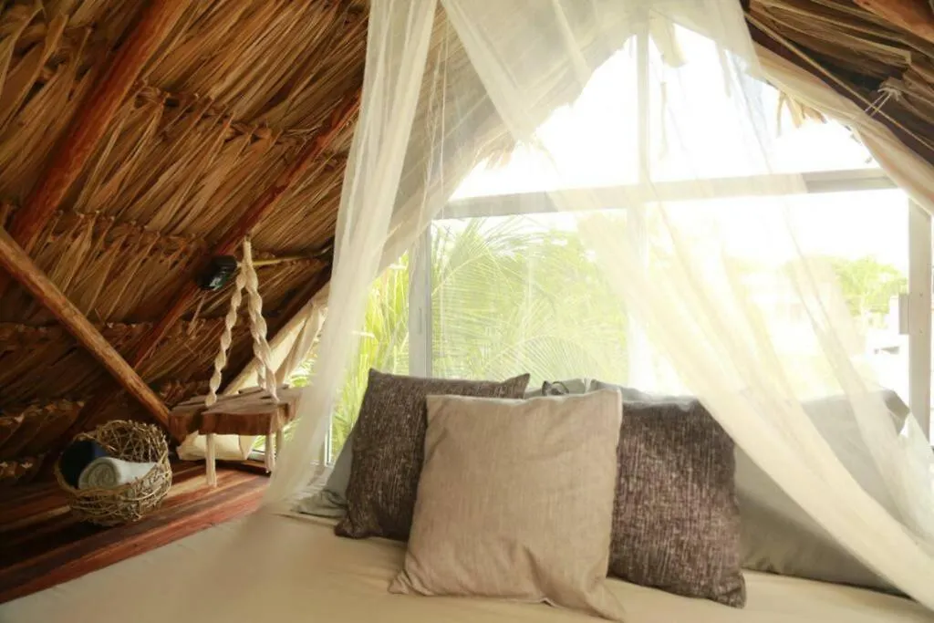 Hermosa Cabana Con Vista A La Laguna, En 5Ta Av. Bacalar 0*,